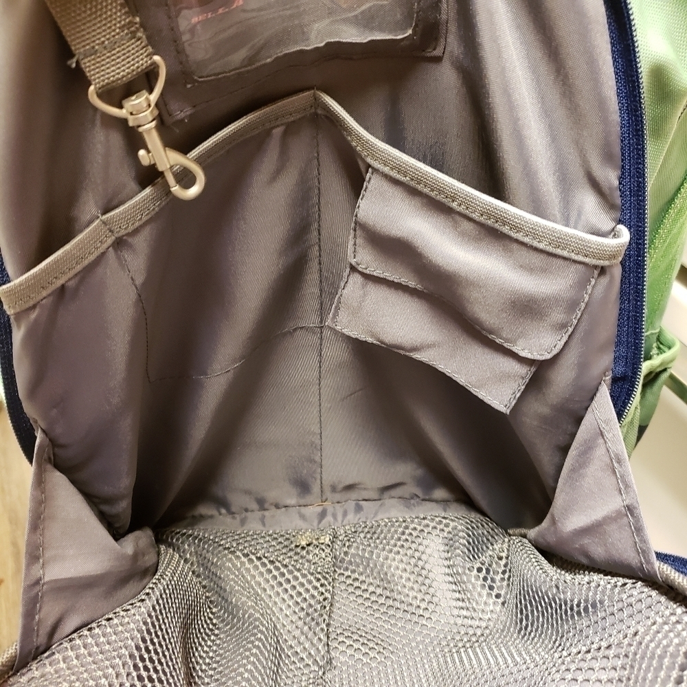 PATCH Embroidered Back Pack - Picture 6 of 10